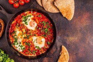 shakshuka in a frying pan 2024 11 27 16 15 13 utc