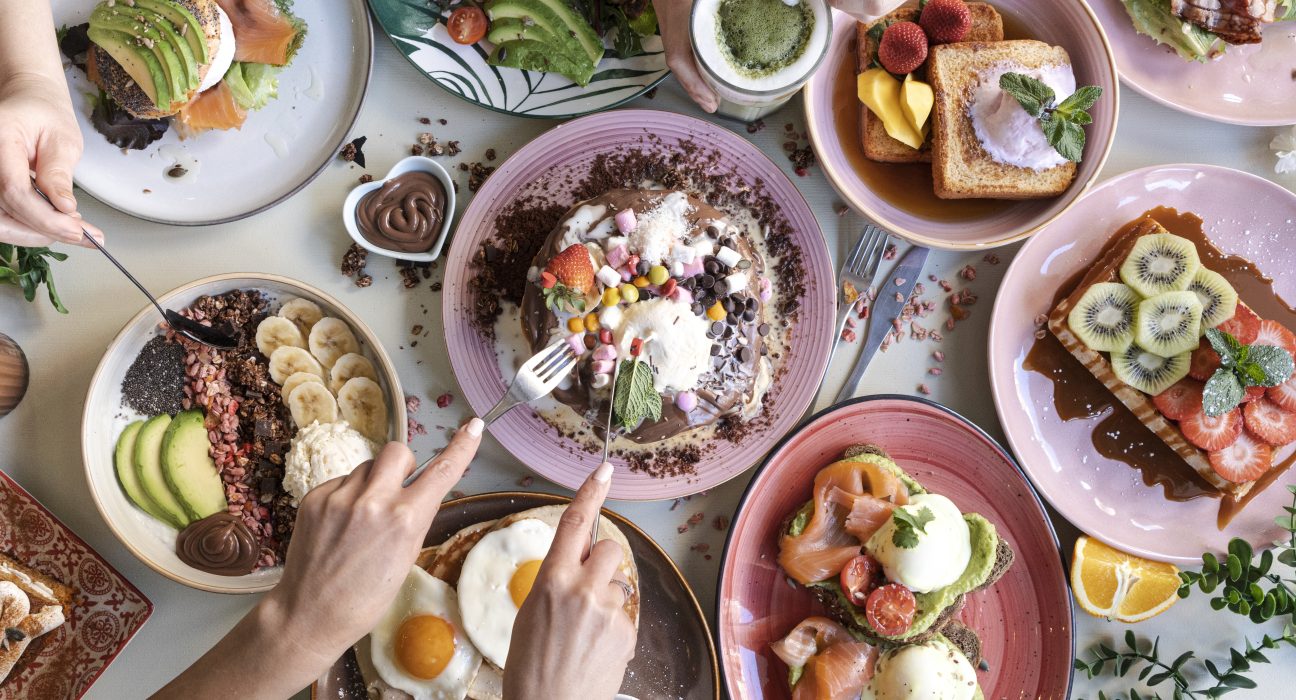 brunch choice crowd food concept family breakfast 2025 02 10 07 56 59 utc