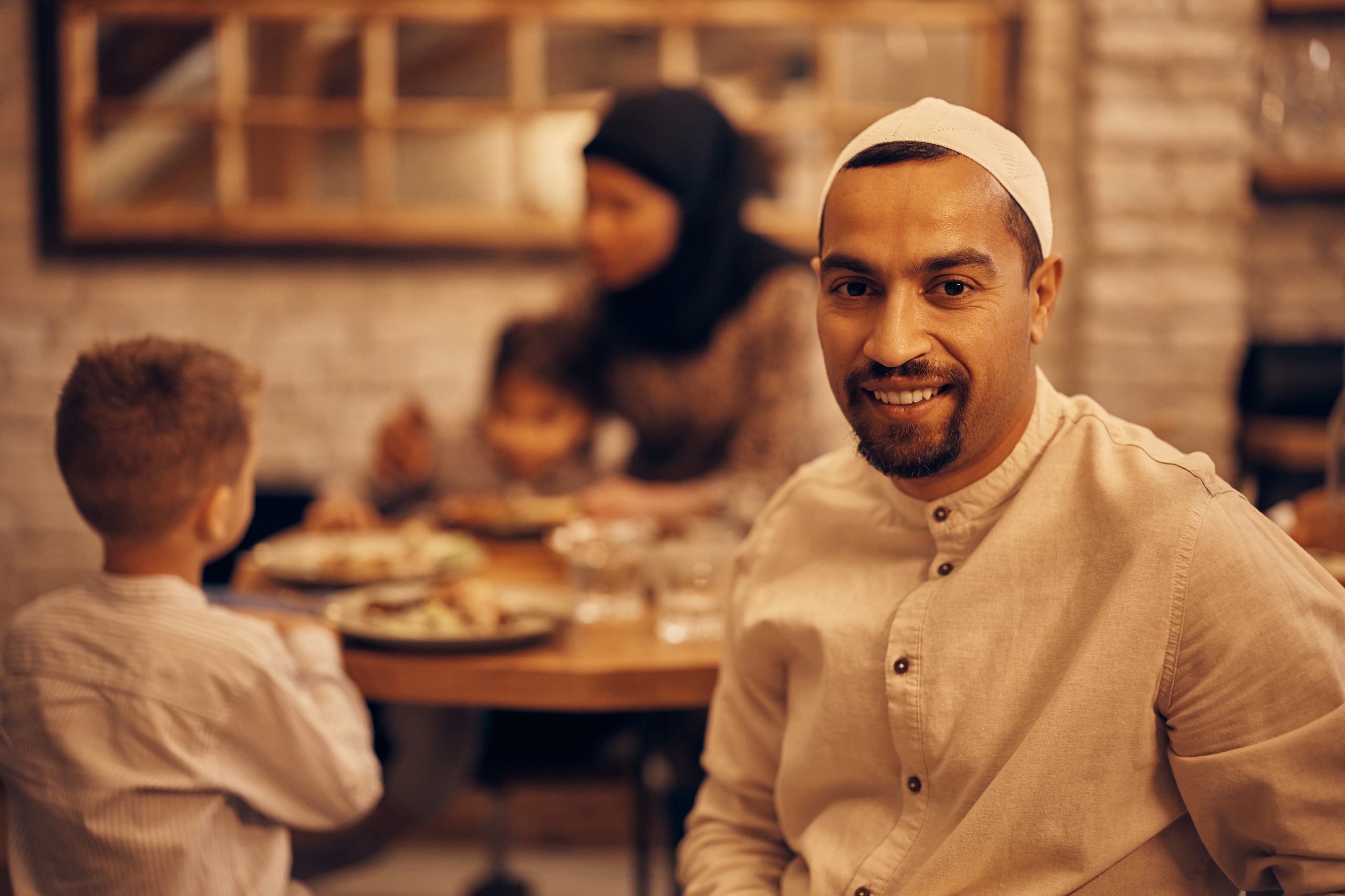 Muslim Entrepreneurs Revolutionizing Halal Food 13 portrait of happy muslim man in traditional clothi 2024 12 13 18 57 11 utc 1 scaled