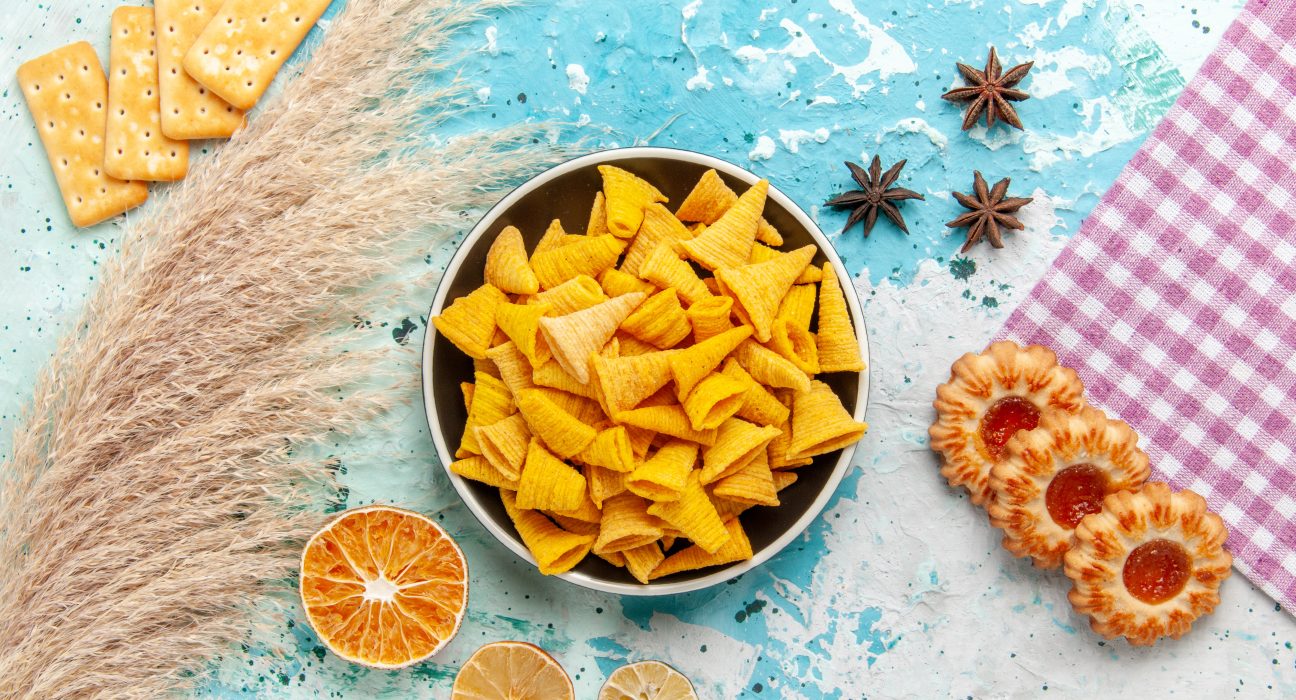 top view little spicy chips inside plate with crac 2025 02 10 11 28 03 utc